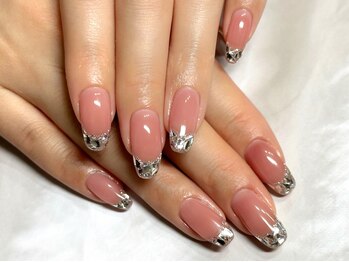 アメリ ネイル(Ameri nail)の写真/シンプルだからこそ仕上がりの差が出る！高技術×丁寧なケアでモチの良さ◎大人女性の指先を美しく♪