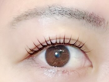 ルース 町田店(Luz)の写真/デザインが選べるまつげパーマやフラットラッシュ等豊富なMENUで違和感のない仕上がりに♪束感仕上げもOK！