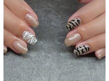 シュピーゲル/ゼブラアート￥7040