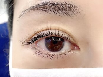 アイラッシュプラザ 南森町店(EYELASHPLAZA)/垂れ目風デザイン