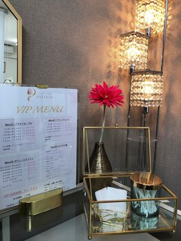 サティシア(SATIXIA)/お化粧直しは、ご自由に(^^♪