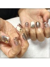 クオーツ(QUARTZ)/スパングルネイル