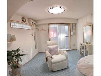 テラ アイラッシュ(TERRA eyelash)/ふかふかのチェアでリラックス♪