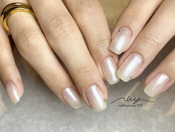 アイヴィー(IVY)/ミラーワンカラー