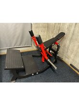 カラーズ(COLORS)/ヒップスラストマシン