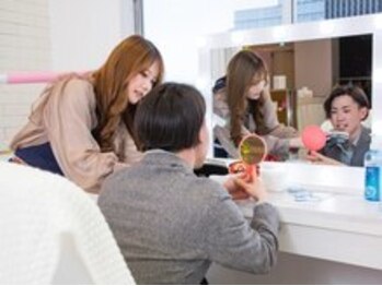 エクシアホワイトニング 前橋店/メンズも大人気です