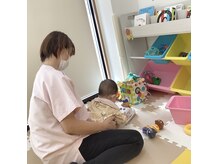ナル 長岡(naru)の雰囲気（キッズルームやおもちゃも完備！お子様同伴OKのサロン♪）