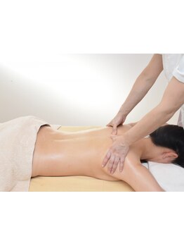 仕事帰り・早朝OKのサロン