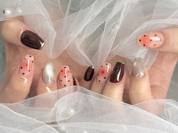 バタフライ 津田沼店(Butterfly)/チーク×ガーリーネイル.・*