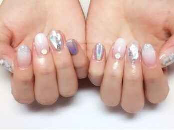 アイリッシュネイル 久屋大通店(Irish Nail)/ホワイトグラデ×ユニコーン