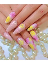 フラワーネイル