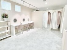 リノル 登戸店(linolu)の雰囲気（駅近でアクセス抜群！きれいな店内でごゆっくりお過ごしください）