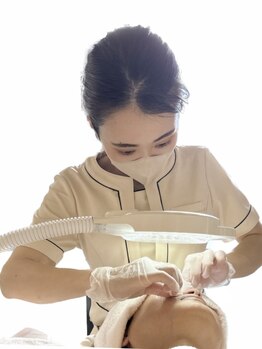 オードリー(Audrey)の写真/【赤みや痛みの少ない施術で毛穴レス！安心の口コミ高評価★】