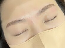 スティル ヘアアンドアイラッシュ(STILL hair & eyelash)の雰囲気（自まゆげを活かした眉♪間引き/アイブロウ/ブロウリフト）