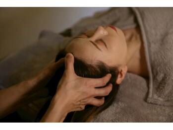 トリプルエー(AAA)/ドライヘッドスパ 頭