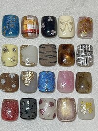 親指フットデザイン