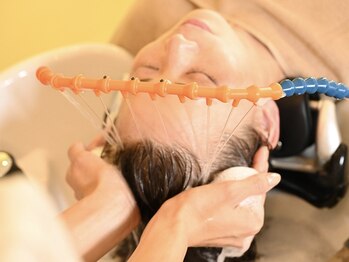 オウチヘアー 立川(ouchi HAIR)/炭酸クレンジング