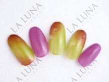 ラルナ ネイルアンドアイラッシュサロン(LA LUNA nail & eyelash salon)/8月9月◇定額ボリューム◇