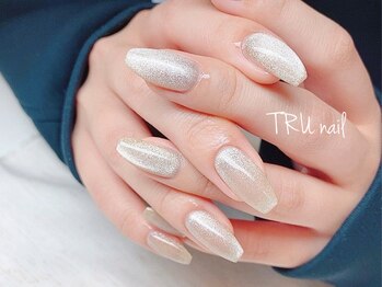 トゥルーネイル アンド アイ 松戸店(TRU NAIL & EYE)の写真/今っぽネイルを楽しむなら"TRU"![ニュアンス定額/マグネットorフラッシュ定額¥4990]上品オフィスネイルも◎