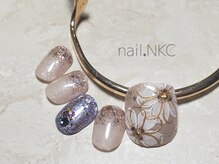 NKC/フットネイルは派手目がオススメ