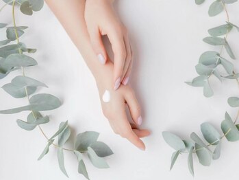 ディアリリー(Dia Rily)の写真/浦和★深爪・巻き爪・自爪の育成・ジェルをお休みされる方にも♪爪だけでなく、ハンドケアも重視♪