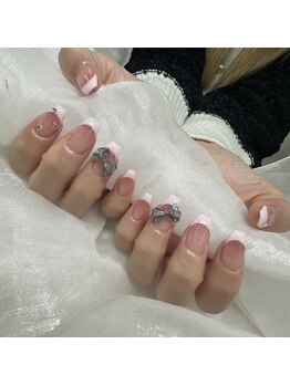 Bella nails BAR/