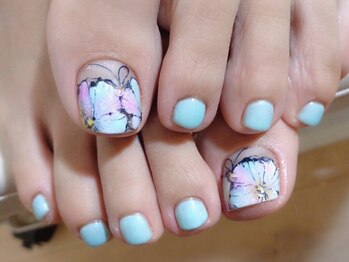 アミュリー ネイル アトリエ(Amury nail atelier)/手書きジェルフラワーアート♪