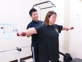 境接骨院の写真/お友達同士やご夫婦/親子での利用も大歓迎♪通いやすい低価格で徹底サポート◎2人で美BODY目指しませんか??
