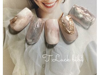 ティーラック ビビ(T:Luck bibi)/【うねうね春ミラー】