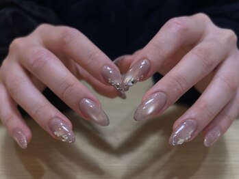 エコール(e'cole)の写真/【自爪にコンプレックスがある方もお任せください◎】長さ出しで、すらっとした綺麗な指先に♪