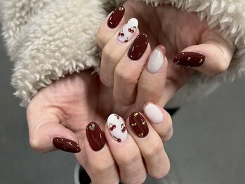 ネイル アンド アイラッシュ フルール 渋谷店の写真/渋谷駅徒歩1分★21時迄営業！何度でも同価格&オフ無料♪トレンドデザインは定額やり放題コースがオススメ♪