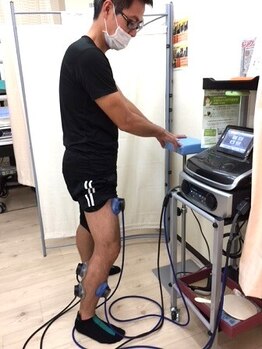 おなが那覇整骨院/変形性の関節への３D電気療法