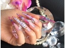 アミュレット(AMULET)/スタイリッシュな形に自信あり♪