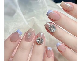 ベビーブルーネイル