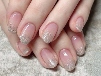 ファンネイル(fun nail)の写真/《全MENUパラジェルベース&フィルイン施術》シンプルでも見飽きない映える指先に..＊持ち込みデザイン◎