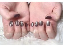 マグロ ネイルサロン/