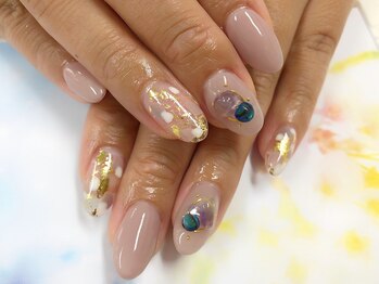 フォンテーヌブロー 野々市店(Fontaine Brow)/付け放題フリーデザインネイル