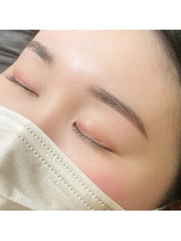 シークパナッシュ(Chic panache)/美眉スタイリング