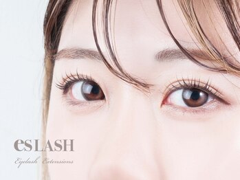 まつげエクステサロン エスラッシュ 大宮店(esLASH)の写真/マツエク100本オフ込3500円/カラーエクステや人気のまつげパーマもご用意★芸能人来店No1BRANDの技術が◎