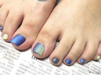 トレス ネイルサロン(3.tres.Nail Salon)/【ニュアンス縦グラデネイル】