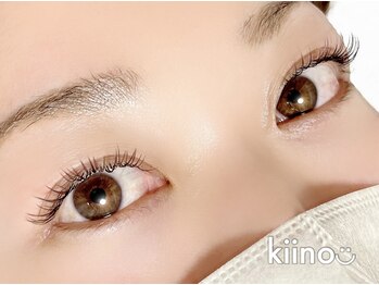 キーノ(kiino)の写真/大人気のオールブラウンエクステで透明感のある目元へ＊目元を優しく、柔らかくしたい方におすすめ◎