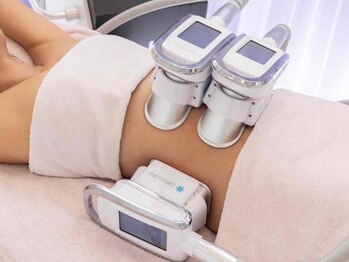 セターナルエス(Seternal.S)の写真/【話題の最新脂肪冷却マシン導入】リバウンドにお悩みの方!寝ながら、気になる部位を効率的に引き締め♪