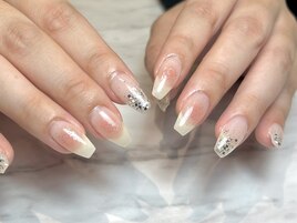 純欲＊ラメグラ×チークネイル