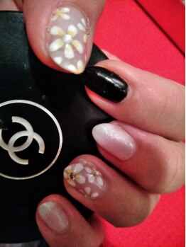 エンジェル 葛飾(ANGEL)/かわいいモノトーン