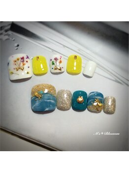 ネイルサロンアンドスクールエムズブロッサム(Nailsalon & school M's Blossom)/８月定額制FOOTコース￥7700