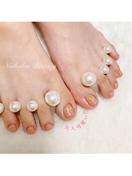 ビンタン(Bintang)/春の上品フットネイル