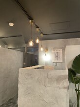 ハコドットラッシュバー ツー(hako.lashbar NO2)/宜野湾より10分　沖国大より15分