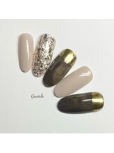 グランチュール(Grantulle)/ミラーフレンチネイル