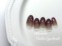 ルミア(Rumia)/グラデーションネイル