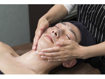 メンズ エステティック ヒーロー(men's esthetic HERO)/メンズフェイシャル